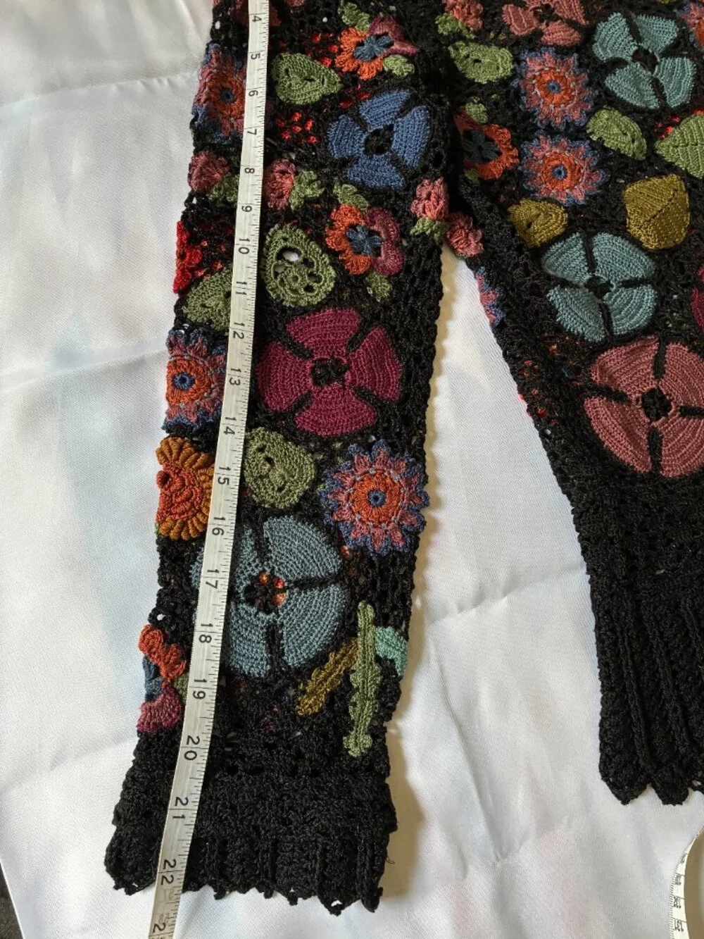 Peruvian Connection Millefiori Wildflower Hand-crocheted Sweater - Picture 12 of 14